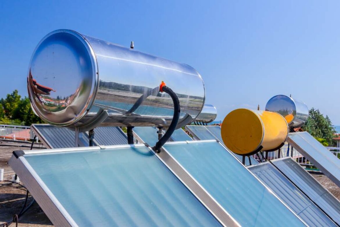solar water heating system installation (1)
