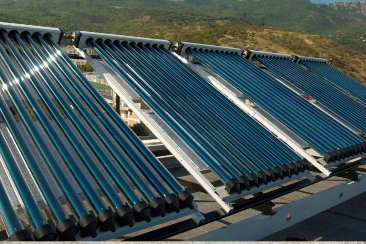 solar water heating system installation (2)